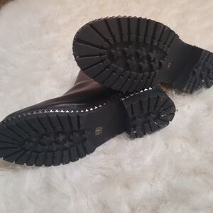 Brand new Steve Madden boots